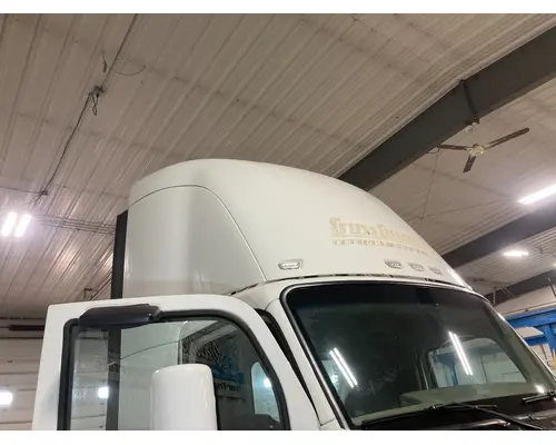 Kenworth T880 Wind Deflector