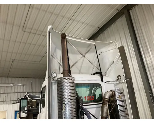 Kenworth T880 Wind Deflector