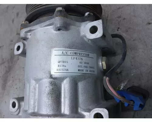 Kenworth W900B Air Conditioner Compressor