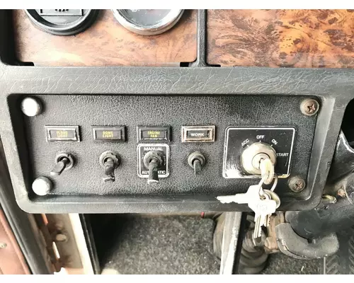 Kenworth W900B Cab Assembly