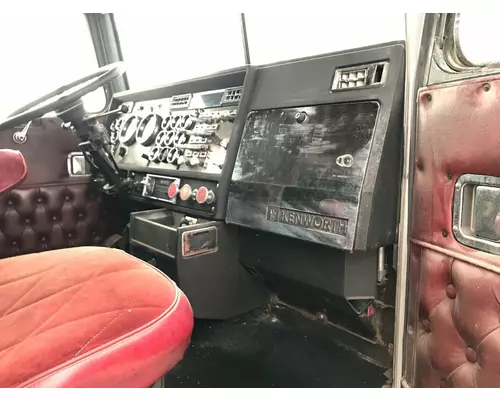 Kenworth W900B Dash Assembly