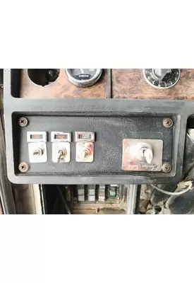 Kenworth W900B Dash Panel