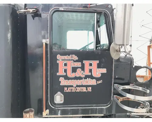 Kenworth W900B Door Assembly, Front