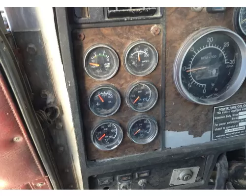 Kenworth W900B Instrument Cluster