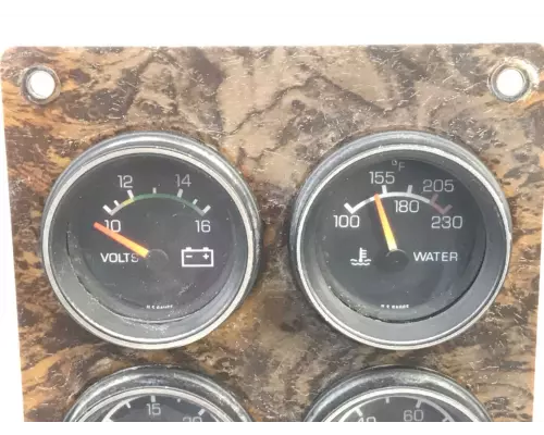 Kenworth W900B Instrument Cluster