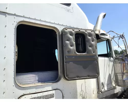 Kenworth W900B Sleeper Door