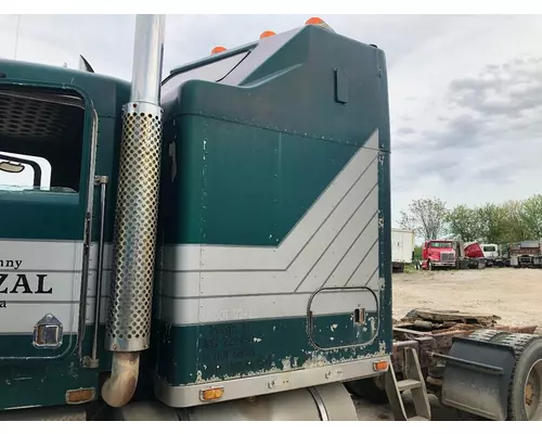 Kenworth W900B Sleeper