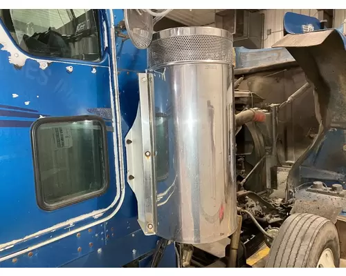 Kenworth W900L Air Cleaner