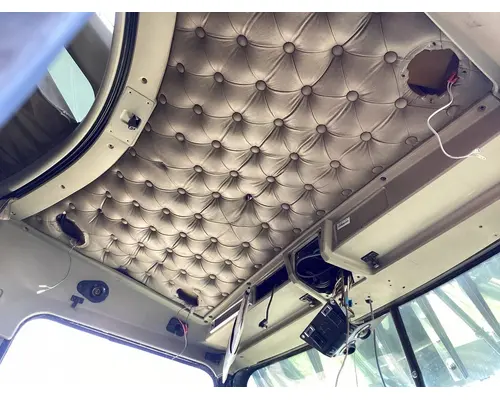 Kenworth W900L Body, Misc. Parts