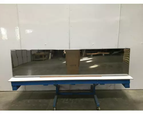 Kenworth W900L Bumper Assembly, Front