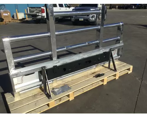 Kenworth W900L Bumper Assembly, Front
