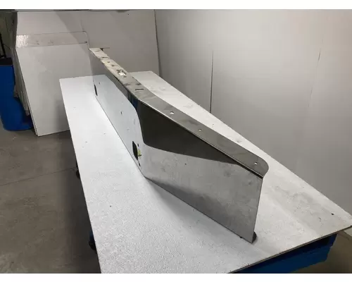 Kenworth W900L Bumper Assembly, Front
