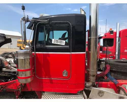 Kenworth W900L Cab Assembly