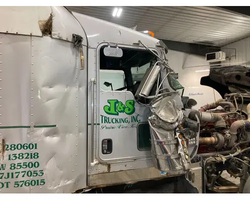 Kenworth W900L Cab Assembly