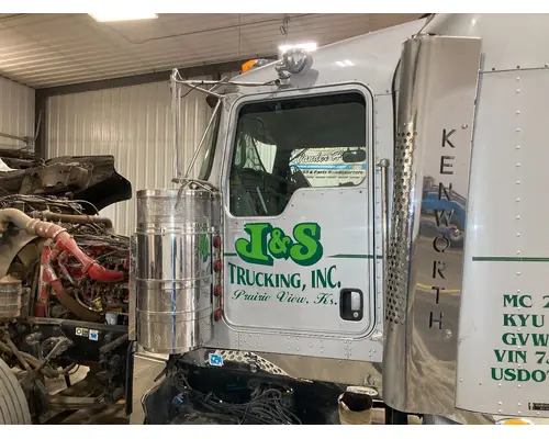 Kenworth W900L Cab Assembly