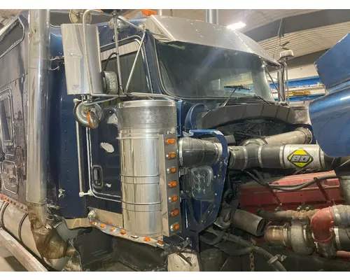 Kenworth W900L Cab Assembly