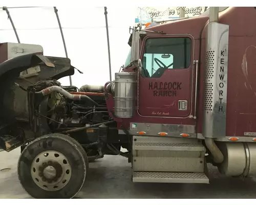 Kenworth W900L Cab Assembly