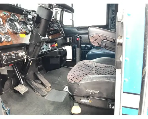 Kenworth W900L Cab Assembly