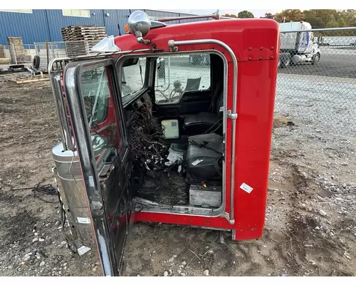 Kenworth W900L Cab Assembly