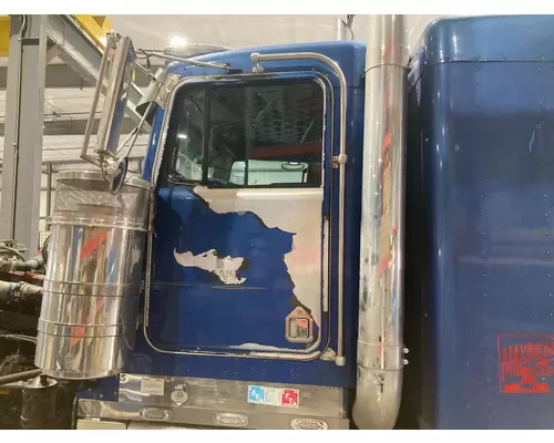 Kenworth W900L Cab Assembly