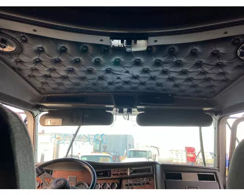 Kenworth W900L Cab Assembly