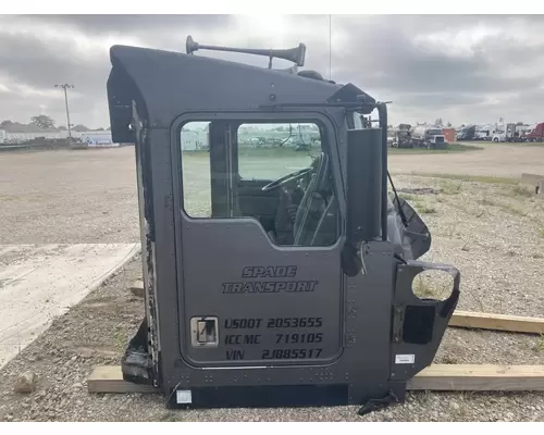 Kenworth W900L Cab Assembly