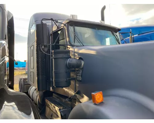 Kenworth W900L Cab Assembly