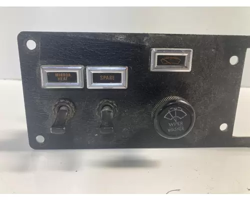 Kenworth W900L Dash Assembly