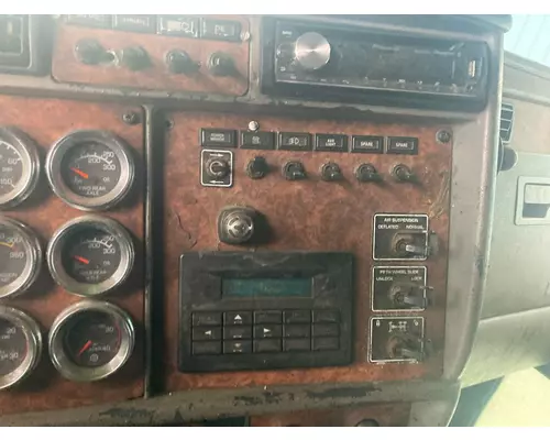 Kenworth W900L Dash Assembly