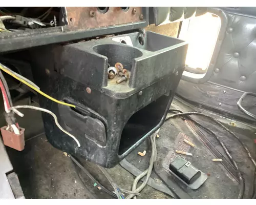 Kenworth W900L Dash Assembly