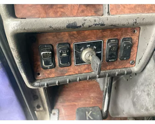 Kenworth W900L Dash Panel