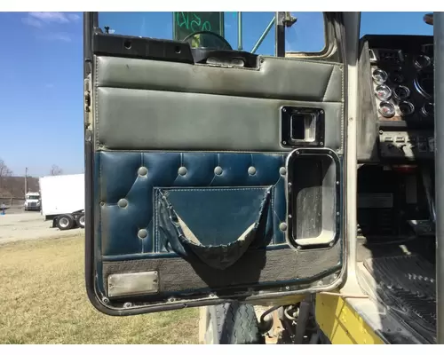 Kenworth W900L Door Assembly, Front