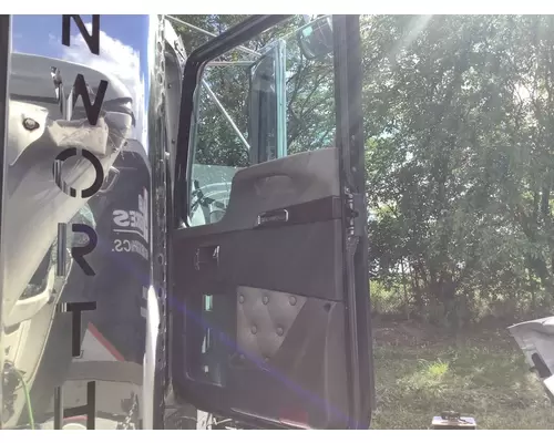 Kenworth W900L Door Assembly, Front