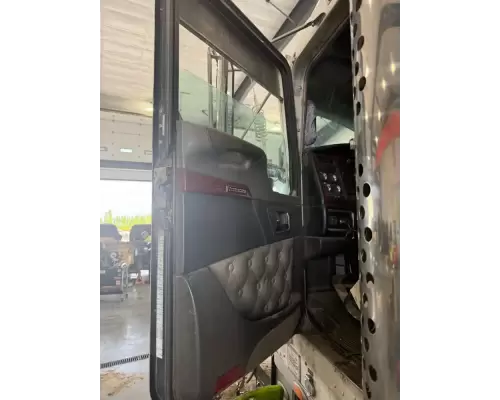 Kenworth W900L Door Assembly, Front