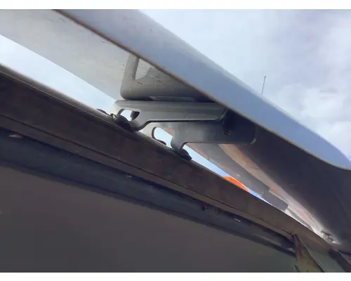 Kenworth W900L Engine Brackets, Misc.