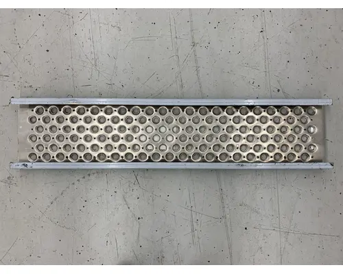Kenworth W900L Engine Brackets, Misc.