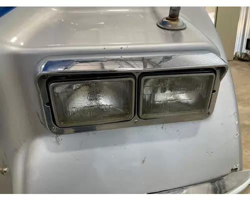 Kenworth W900L Headlamp Assembly