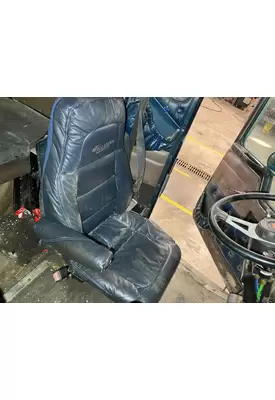 Kenworth W900L Seat (Air Ride Seat)