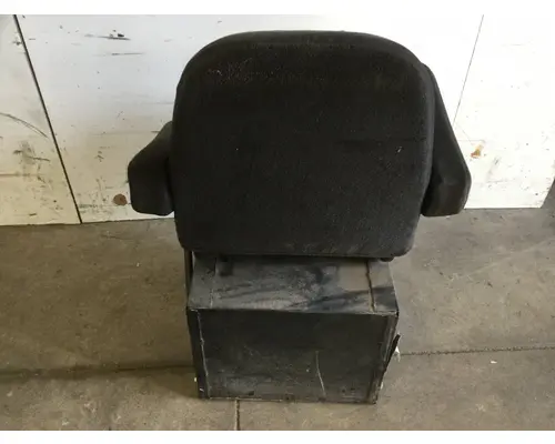 Kenworth W900L Seat (non-Suspension)