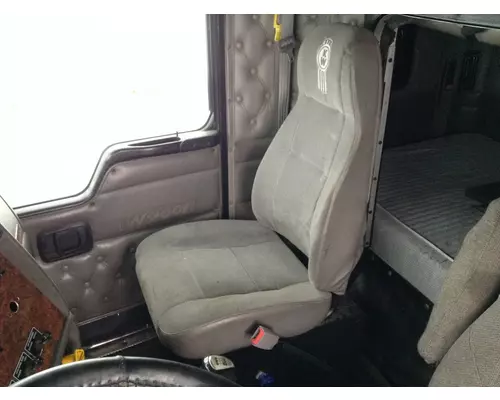 Kenworth W900L Seat (non-Suspension)