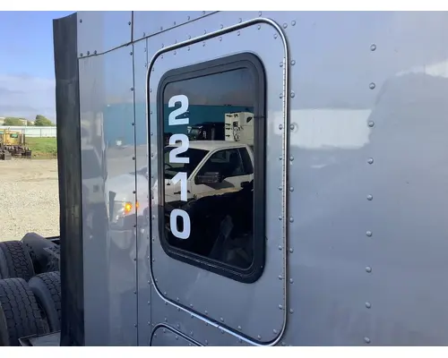 Kenworth W900L Sleeper