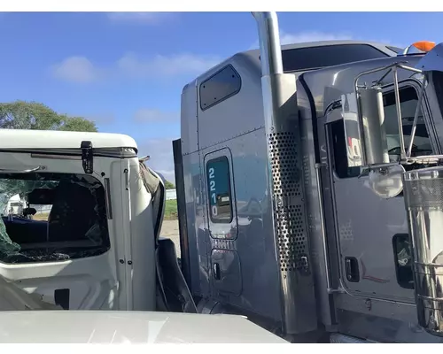 Kenworth W900L Sleeper