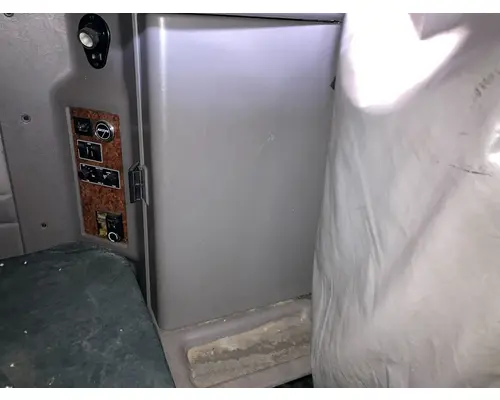 Kenworth W900L Sleeper