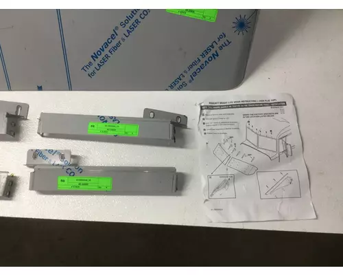 Kenworth W900L Sun Visor (Exterior)