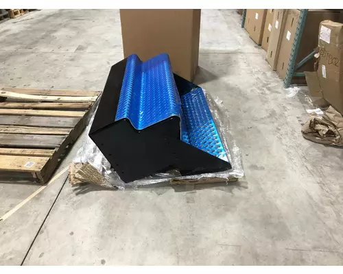 Kenworth W900L Tool Box