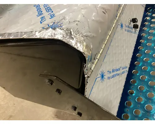 Kenworth W900L Tool Box