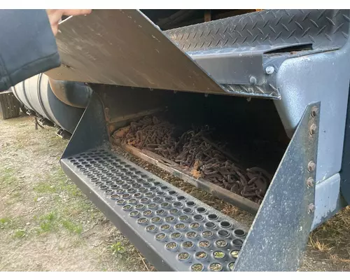Kenworth W900L Tool Box