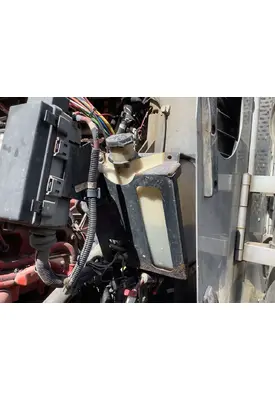 Kenworth W900L Windshield Washer Reservoir