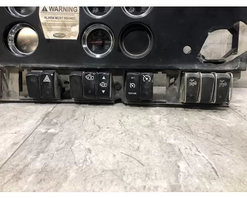 Kenworth W900S Dash Assembly