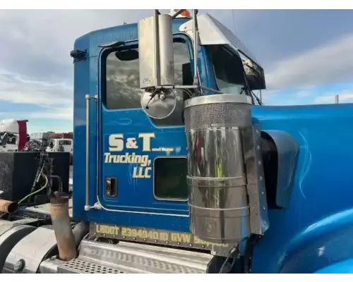 Kenworth W900 Air Cleaner